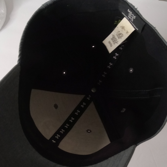 Under Armour Men's Stretch Fit Classic Cap Hat Size M/L Running Golf - Picture 7 of 8